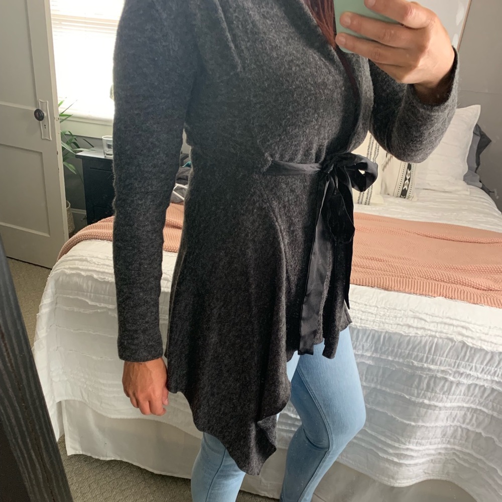 Long cardigan sweater